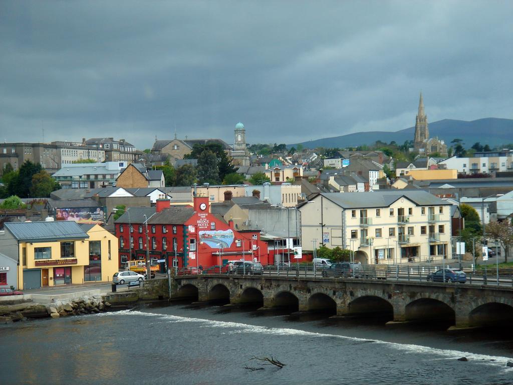 Bridge Hotel Arklow Exterior photo